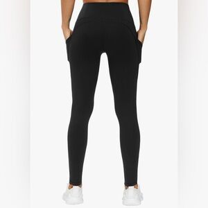 The Gym People Black tummy control high waist leggings with pockets!